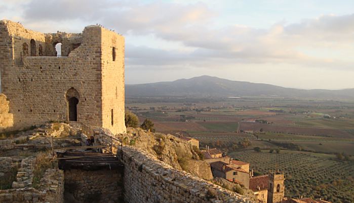 Roccastrada - castello di Montemassi