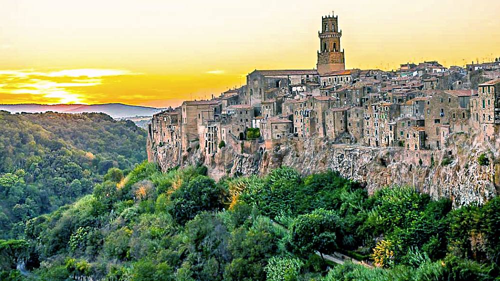 Pitigliano view