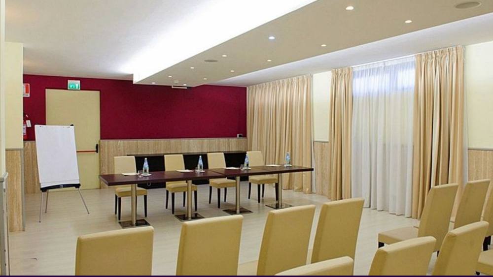 Hotel Executive