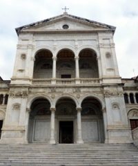 Duomo di Massa – Cattedrale dei Santi Pietro e Francesco