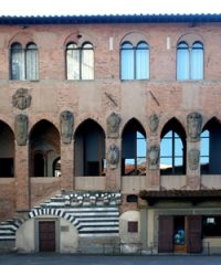 Palazzo dei Vescovi