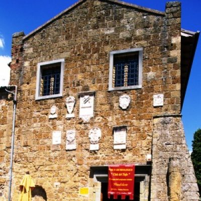 Palazzo Pretorio e Centro di Documentazione del Territorio